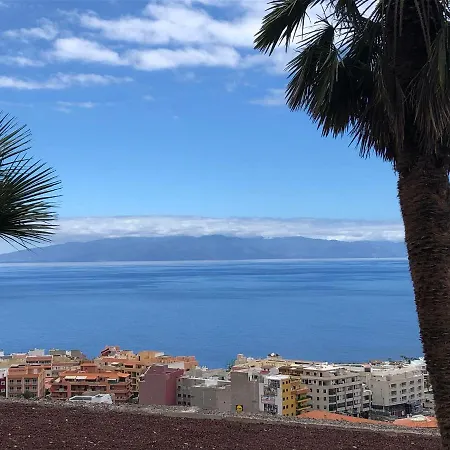 Nicole Gigantes By Estrella Del Norte * Puerto de Santiago (Tenerife)